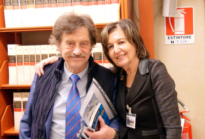 Massimo Wertmüller con la moderatrice del Convegno, Rosalba Nattero